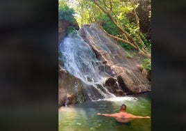 Una de las cascadas más bonitas de Andalucía se esconde en este pueblo de Cádiz: «Qué lugar tan mágico»