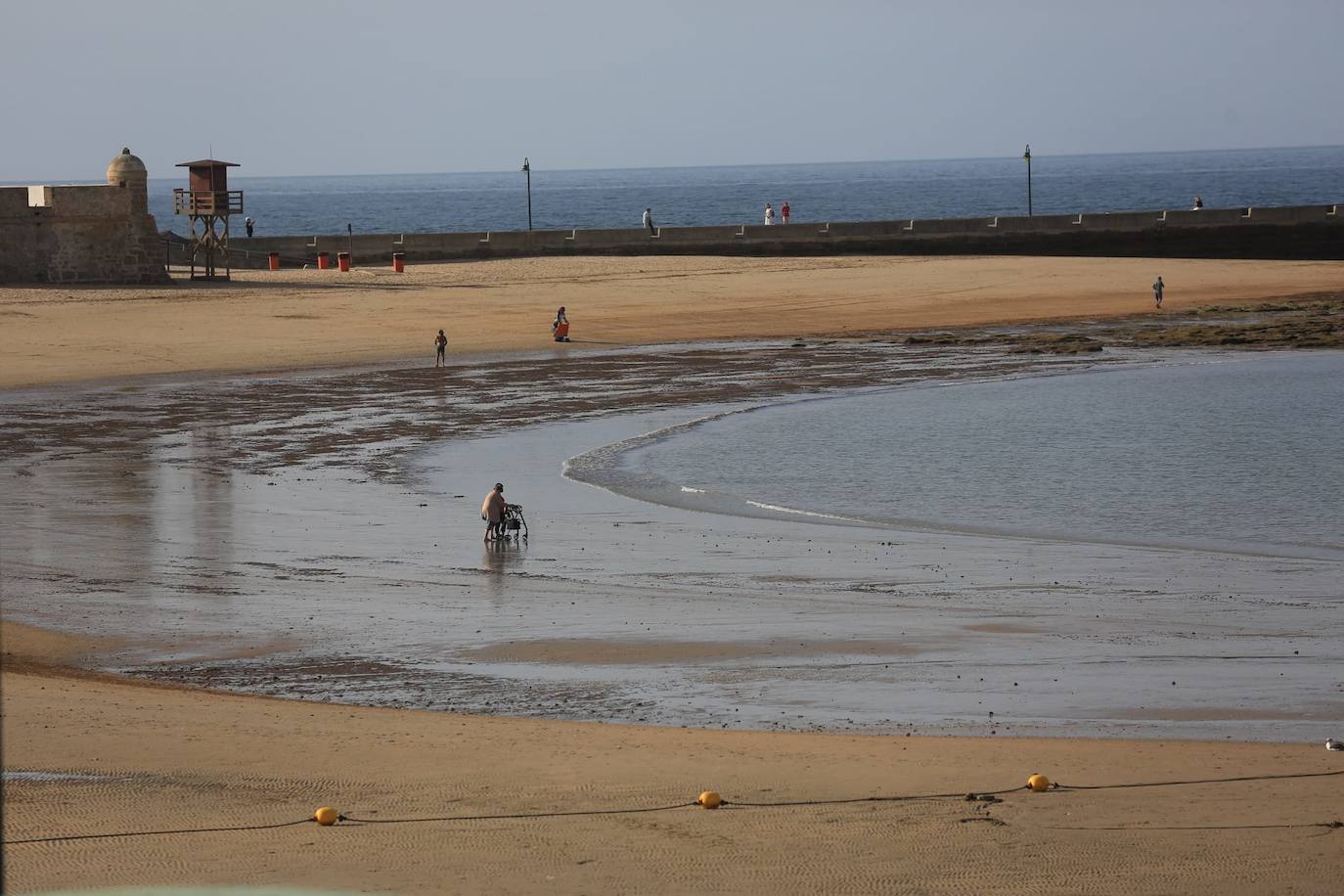 Fotos: Grandes mareas en Cádiz en el final del verano 2024