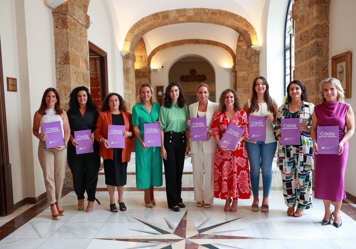 Las responsables de Igualdad de las Diputaciones andaluzas se reúnen en Cádiz para alzar una única voz contra la violencia machista