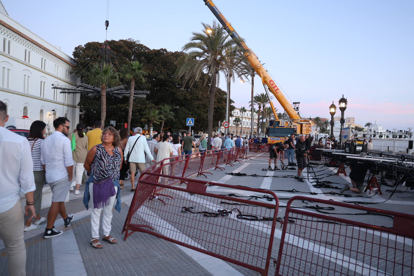 Así ha sido el espectáculo &#039;El resurgir de los fenicios&#039; de La Fura dels Baus, en imágenes