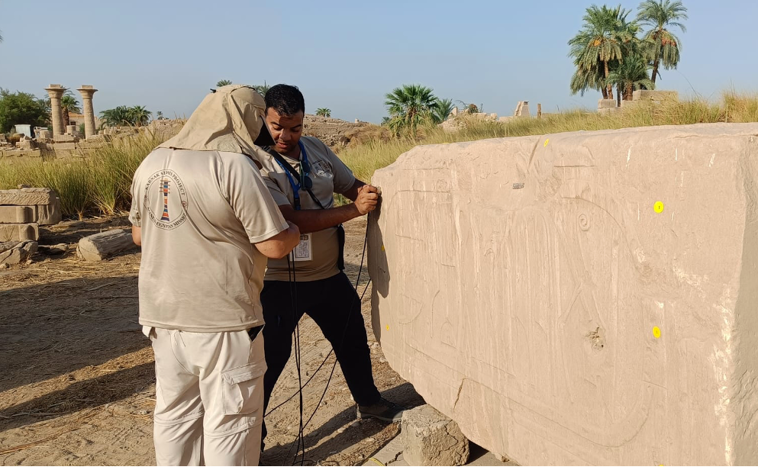 Imagen principal - Investigadores de la UCA en Egipto: así es su primer proyecto científico en el Conjunto Arqueológico de los Templos de Karnak