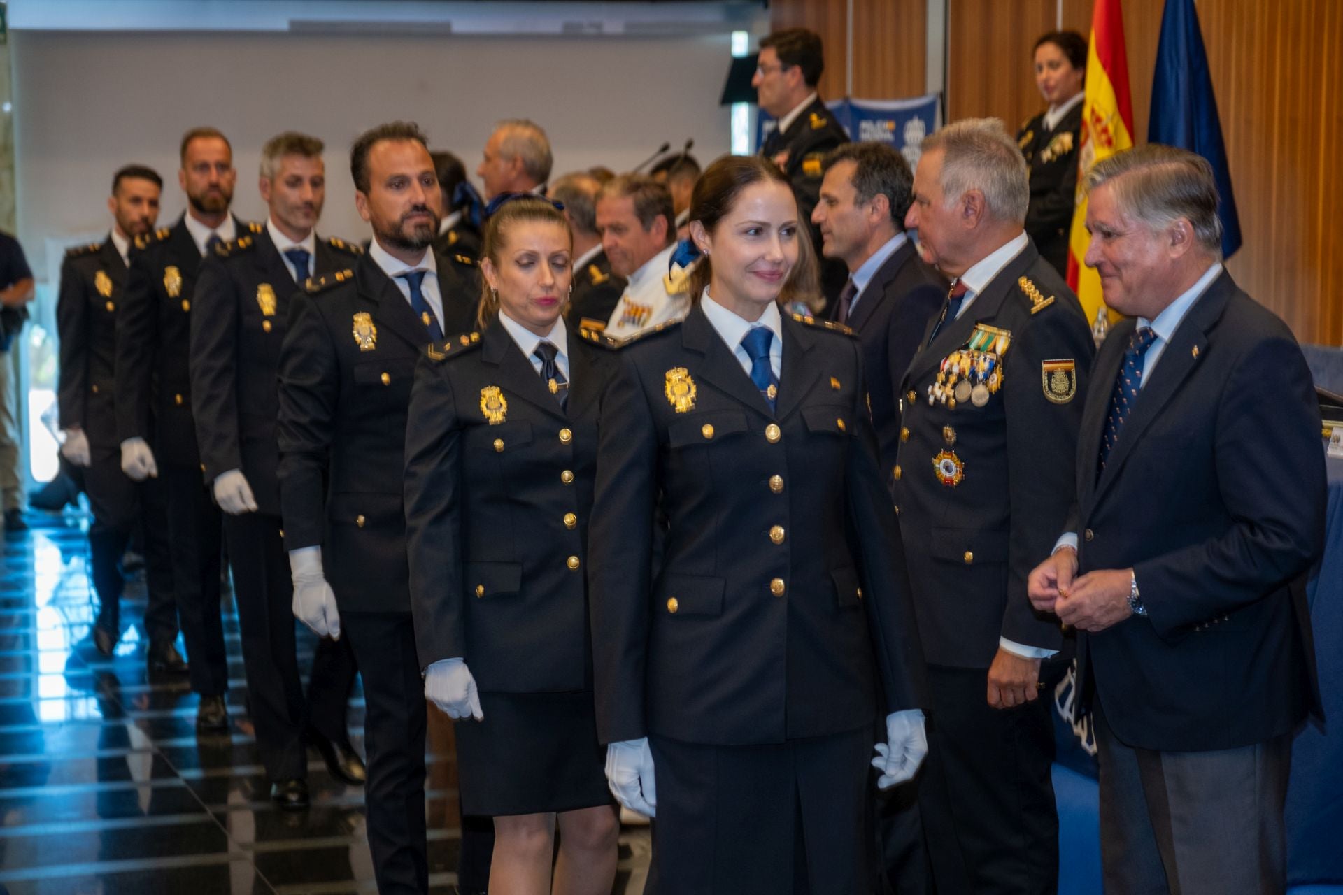 Fotos: Día de la Policía en Cádiz por los Santos Ángeles Custodios