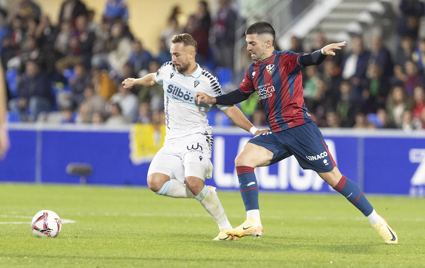 Fotos: Huesca - Cádiz CF en el estadio de El Alcoraz