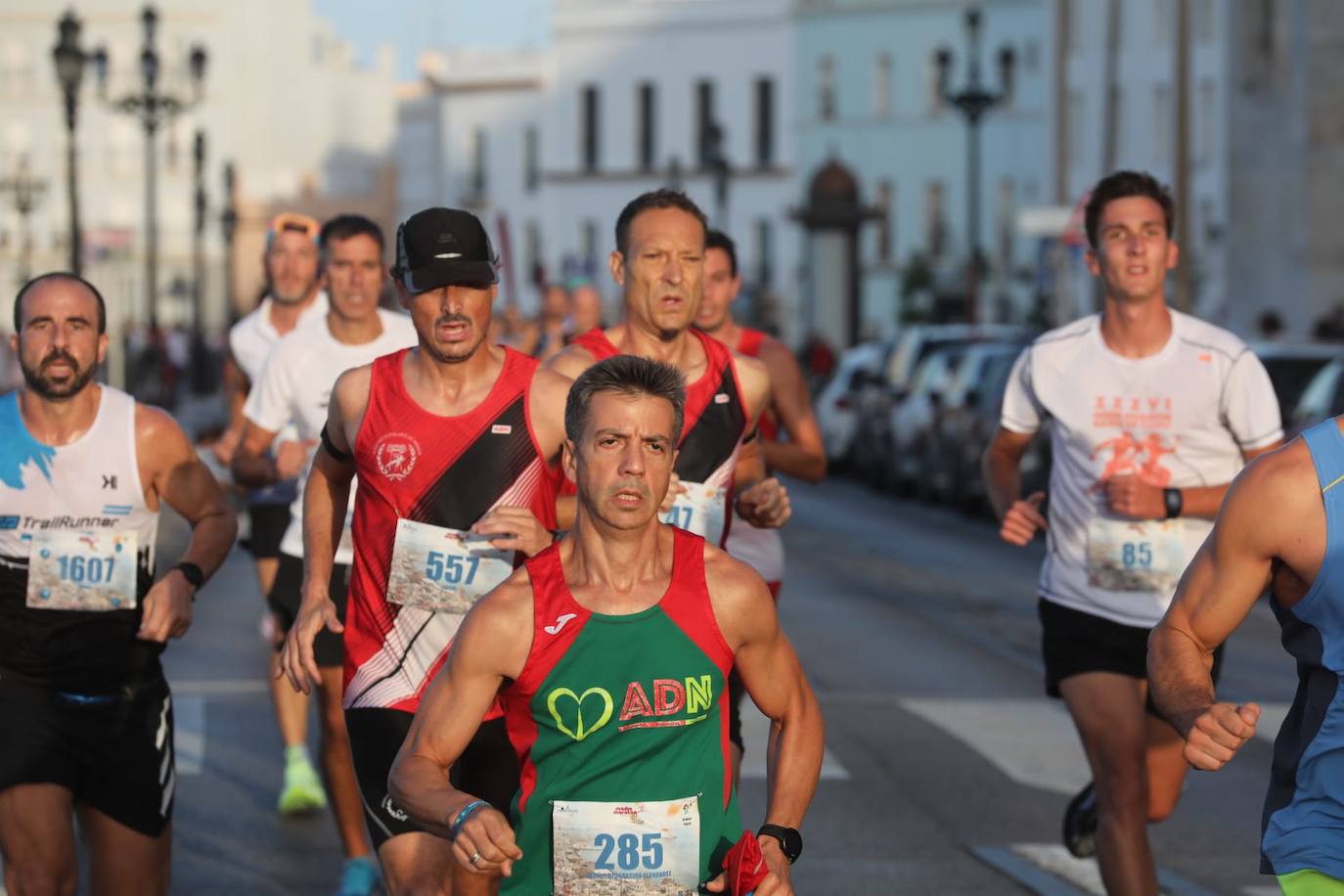 FOTOS: ¿Has estado en la Media Maratón Ciudad de Cádiz 2024? Búscate en la galería de imágenes