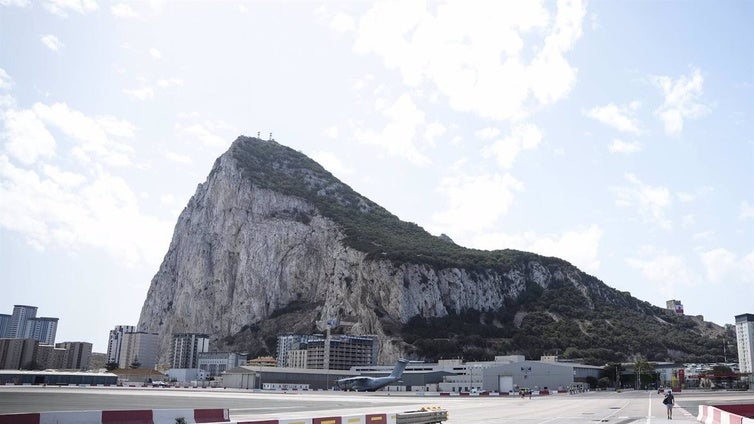 Reino Unido se pronuncia sobre la soberanía de Gibraltar tras la cesión de Chagos