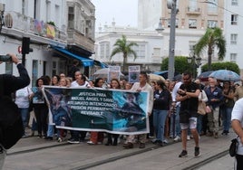 Fotos: San Fernando pide justicia para David y Miguel Ángel