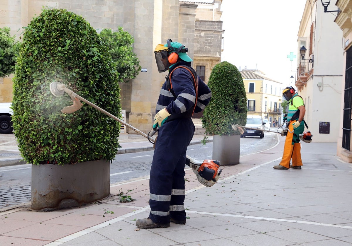 Jerez se pone a punto para la procesión Magna