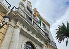 Un condenado por abusar de una niña en Cádiz sigue en la calle y se pudo acercar a ella por un «error judicial»