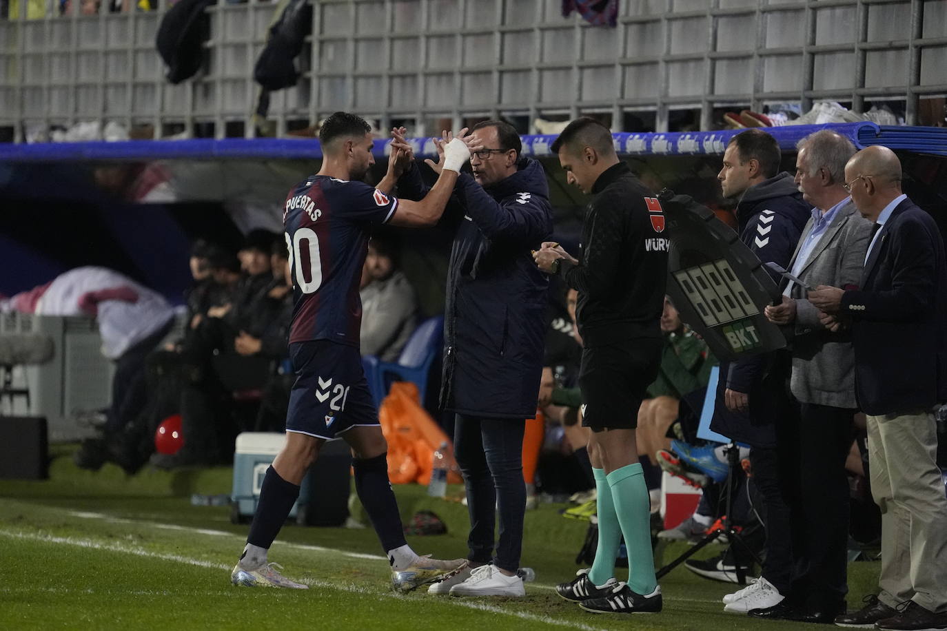 Fotos: Eibar - Cádiz en Ipurua