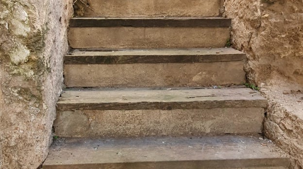 Imagen después - Escalera de la medieval con acceso desde el Arco de Los Blanco.