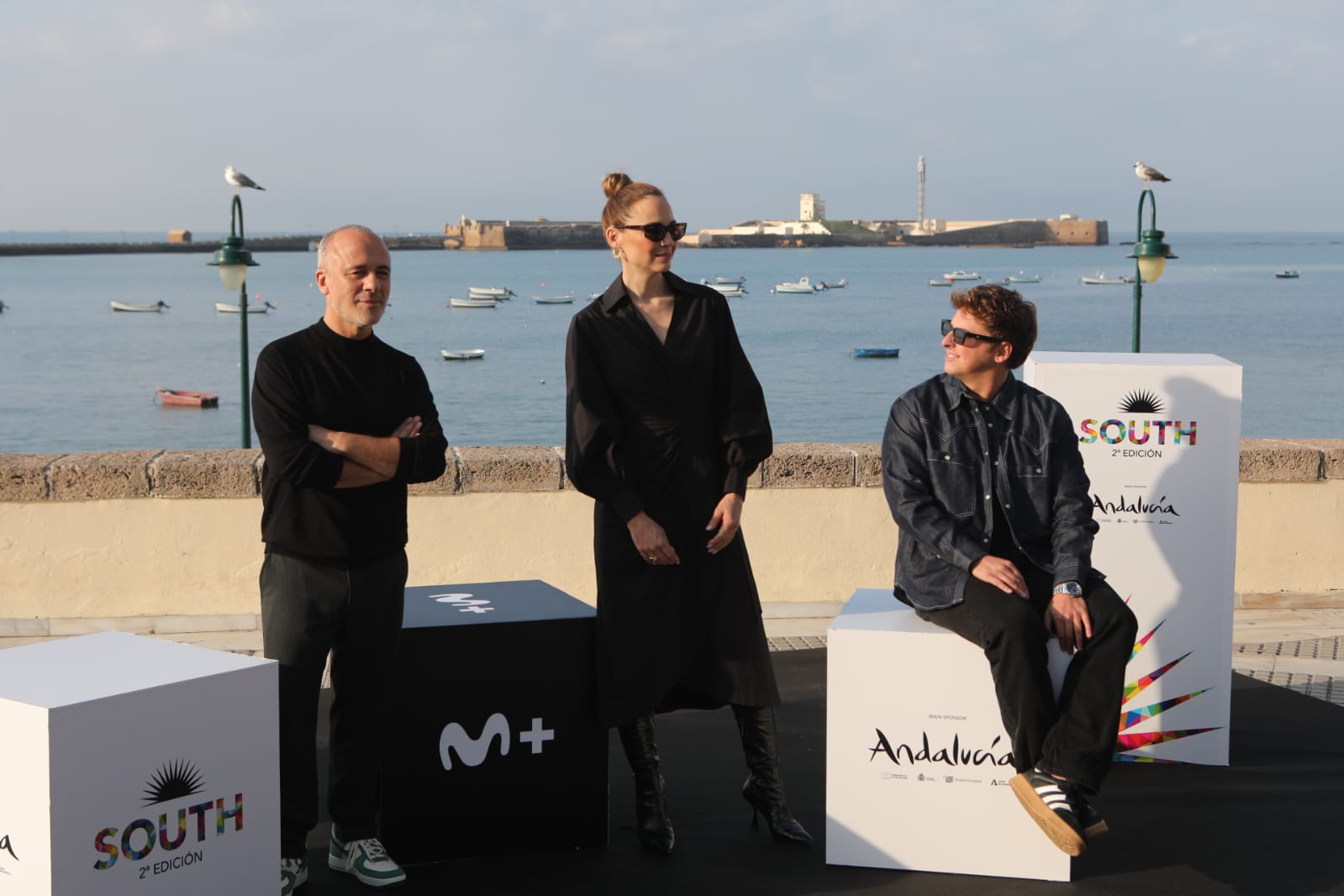 Las imágenes de María Adánez, Javier Gutiérrez, Leonor Watling y Carlos Scholz en la playa de La Caleta