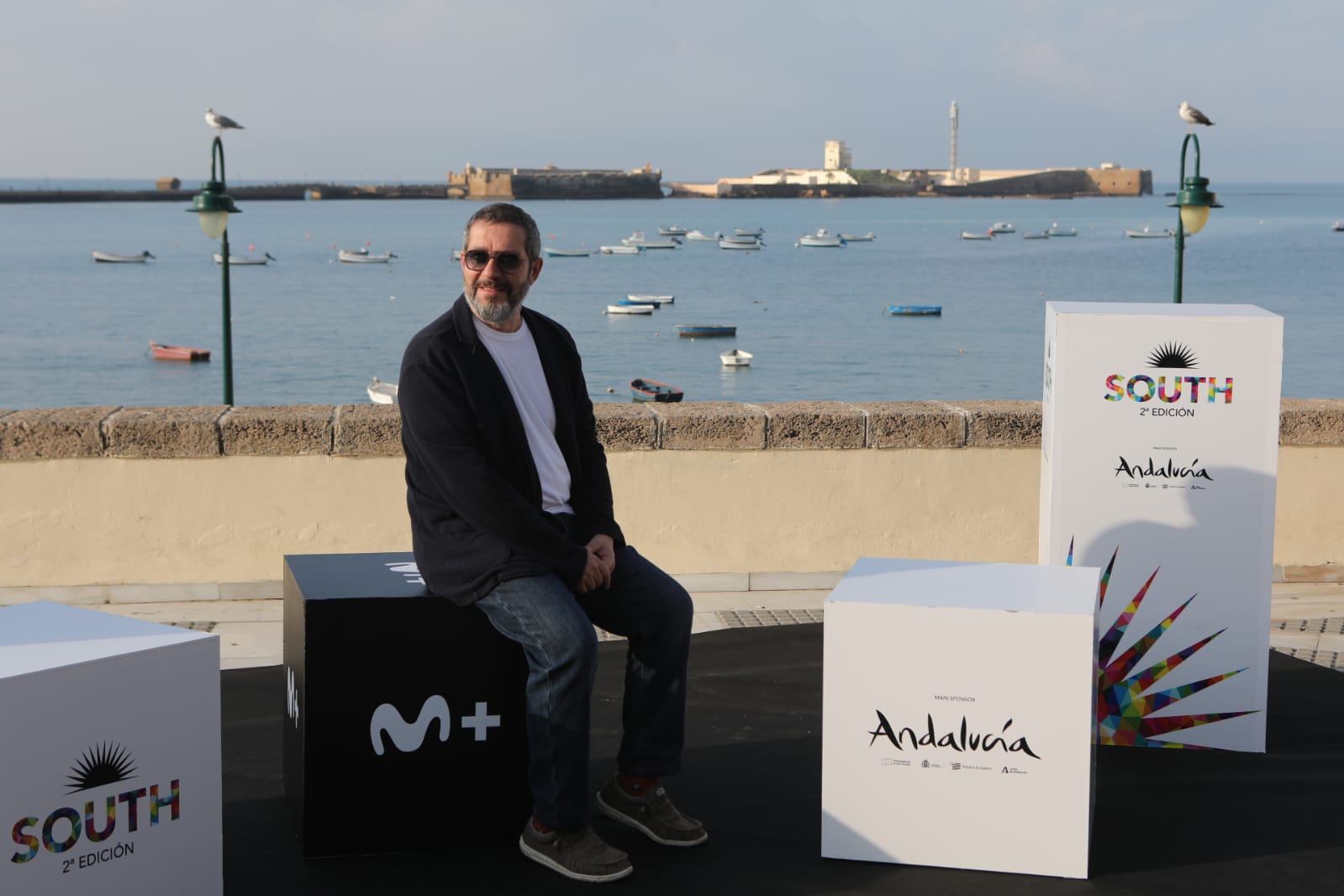 Las imágenes de María Adánez, Javier Gutiérrez, Leonor Watling y Carlos Scholz en la playa de La Caleta