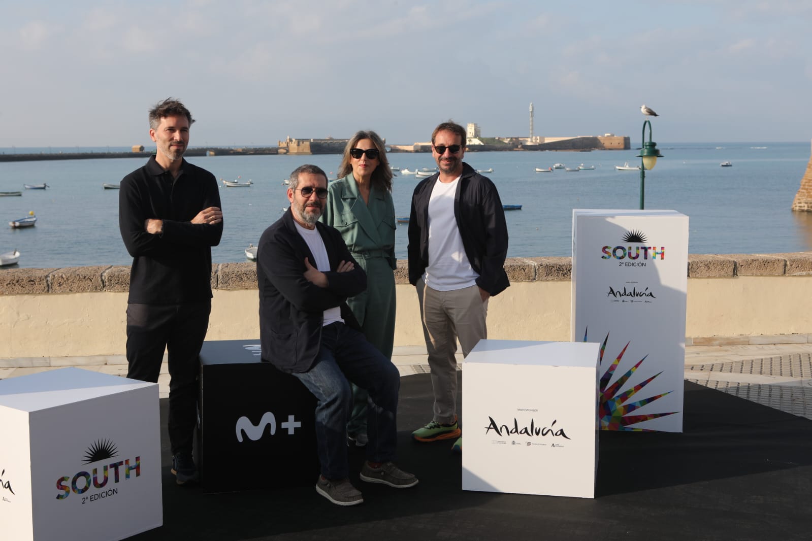 Las imágenes de María Adánez, Javier Gutiérrez, Leonor Watling y Carlos Scholz en la playa de La Caleta