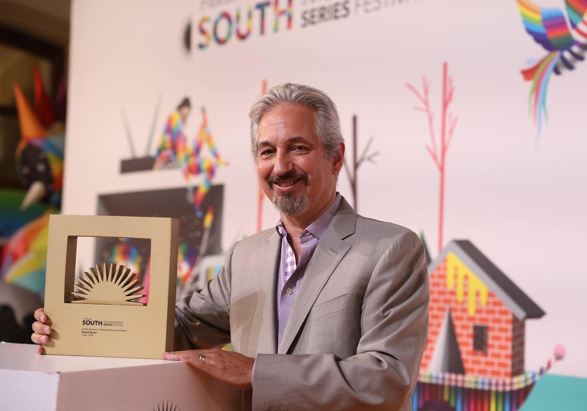 Fotos: Entrega del Internacional Honorary SISF Member Award a David Shore