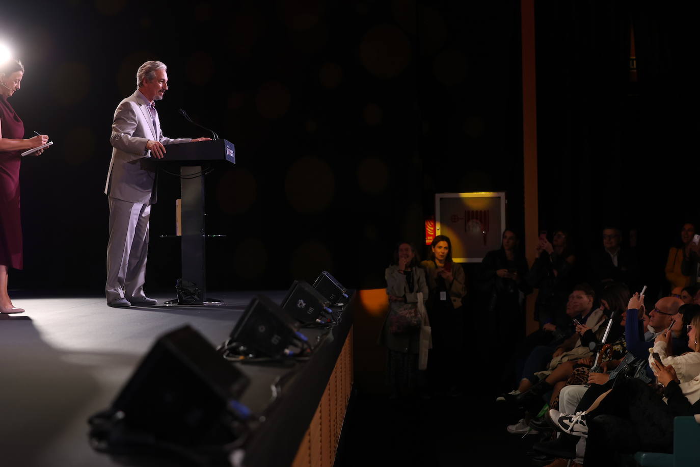 Fotos: Entrega del Internacional Honorary SISF Member Award a David Shore