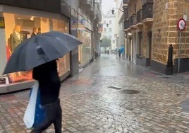 Cascada de cancelaciones en Cádiz por la tragedia de Valencia y las fuertes lluvias