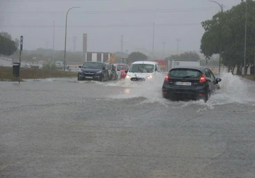 El río Iro de Chiclana, en «alto riesgo de desborde» por las fuertes lluvias provocadas por la DANA en Cádiz