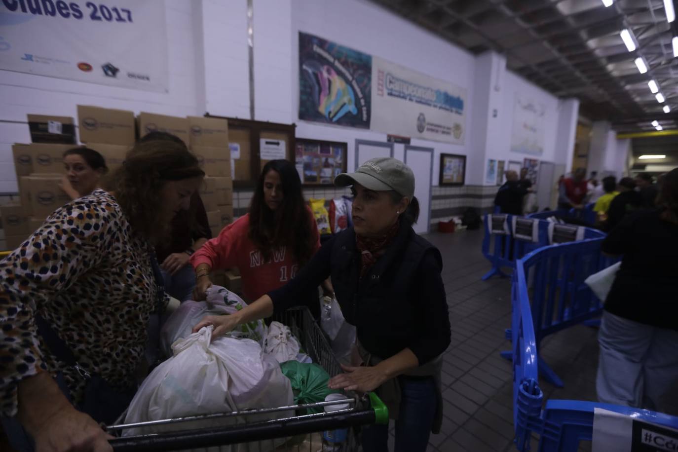 Fotos: Cádiz vuelve a mostrar cara más solidaria con ayuda para los afectados por las riadas de Valencia