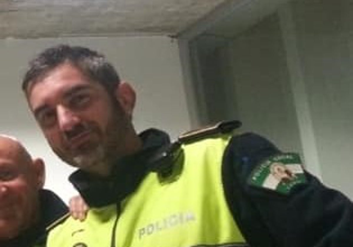 Manuel Sánchez Medina, en una imagen compartida por la Policía Local de Conil en redes sociales