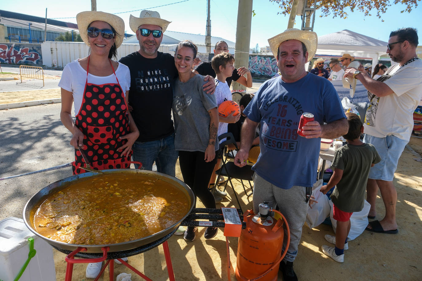 Fotos: Concurso de paellas en Puerto Real