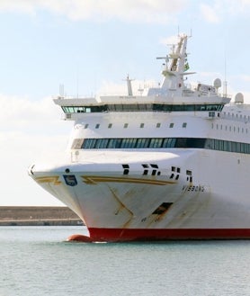 Imagen secundaria 2 - Tres de los doce barcos que pasará por el astillero de Cádiz en 2025