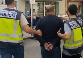 Vídeo: Capturan en Algeciras a un fugitivo que pasaba 'extásis' de España a Marruecos