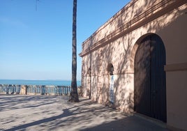 El Ayuntamiento de Cádiz sigue trabajando en la apertura del paseo superior del Baluarte de la Candelaria y del local exterior