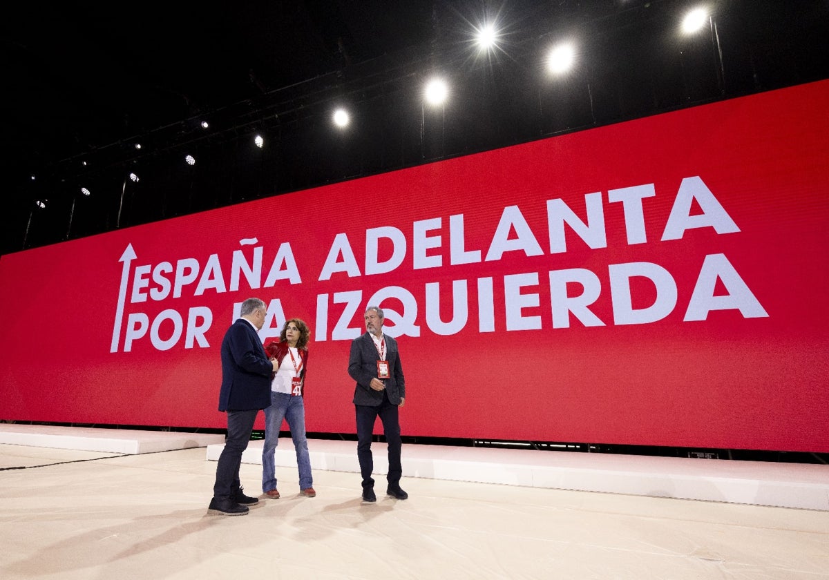 Sevilla acoge ya el 41º Congreso Federal del PSOE, en el que están puestos muchos focos.