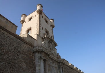 El torreón y el paseo superior de la Puerta de Tierra de Cádiz abrirá al público el 11 de diciembre