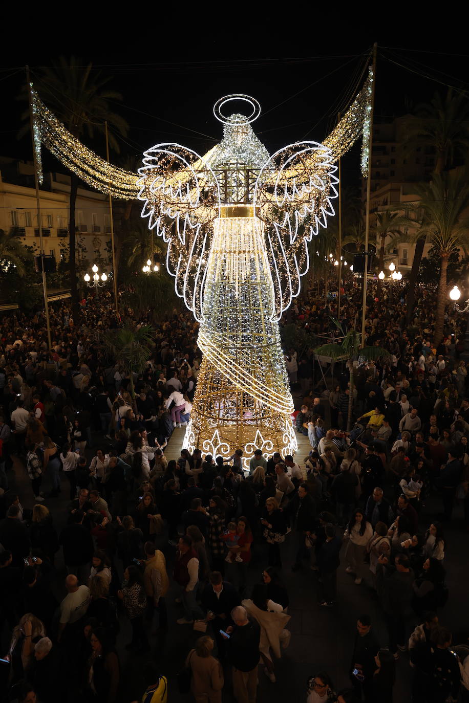 Fotos: Así ha sido la inauguración de Navidad 2024 en Cádiz