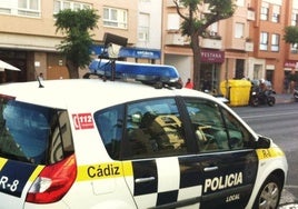 Policías locales de Cádiz se niegan a hacer los servicios anunciados de vigilancia de limpieza en la ciudad