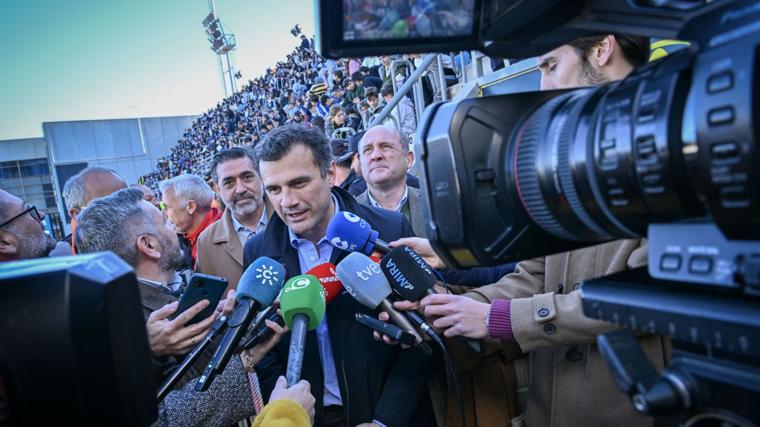 Bruno García atiende a los medios en el simulacro de maremoto de hoy lunes