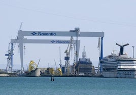 Navantia sitúa al astillero de Puerto Real como ejemplo para la construcción de eólica marina y de barcos