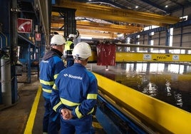 Fotos: Navantia Puerto Real acoge el acto de corte de chapa del BAM-IS para la Armada