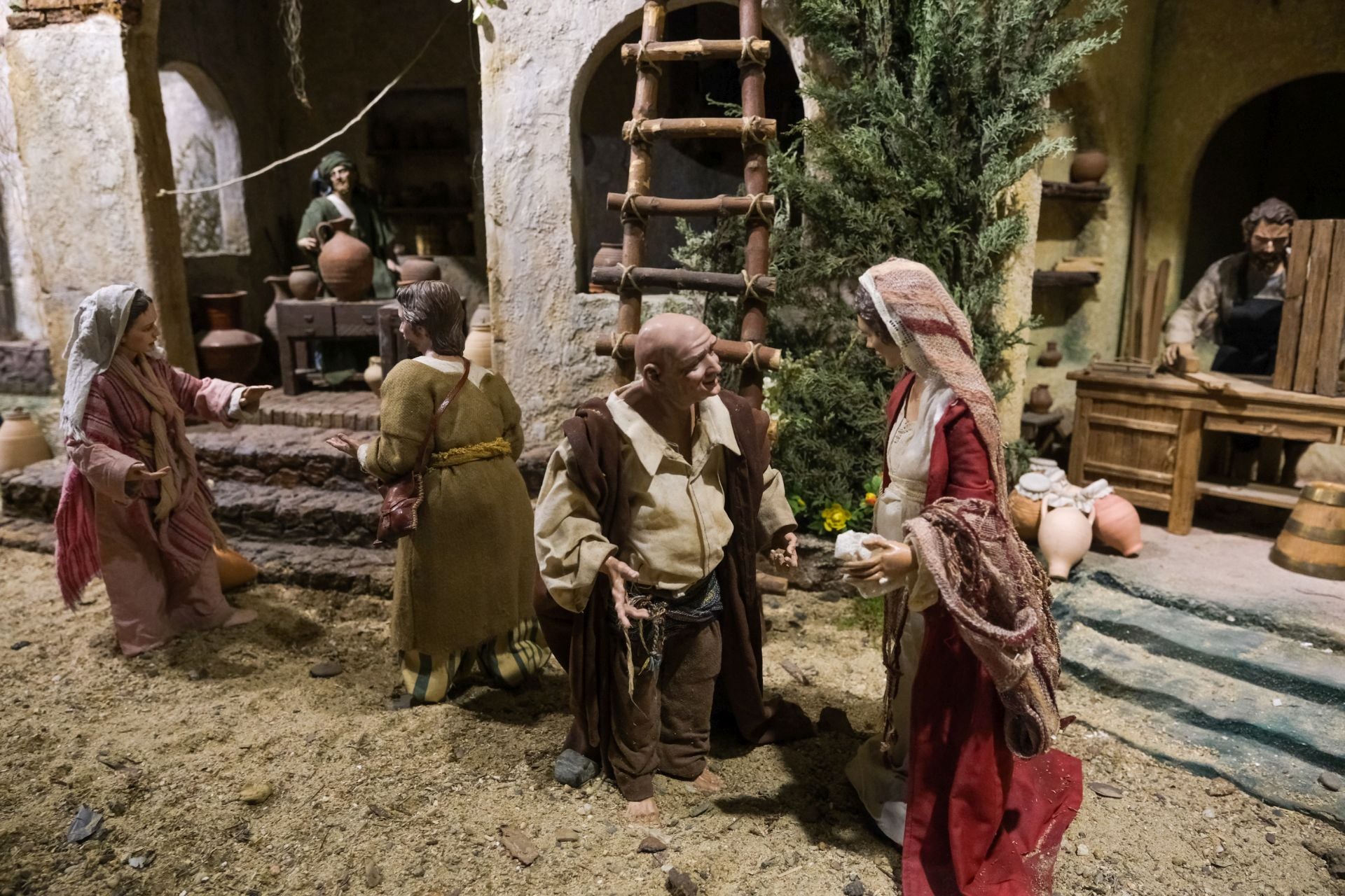 Cádiz, así brilla en Navidad: un paseo por sus calles, sus plazas y sus belenes