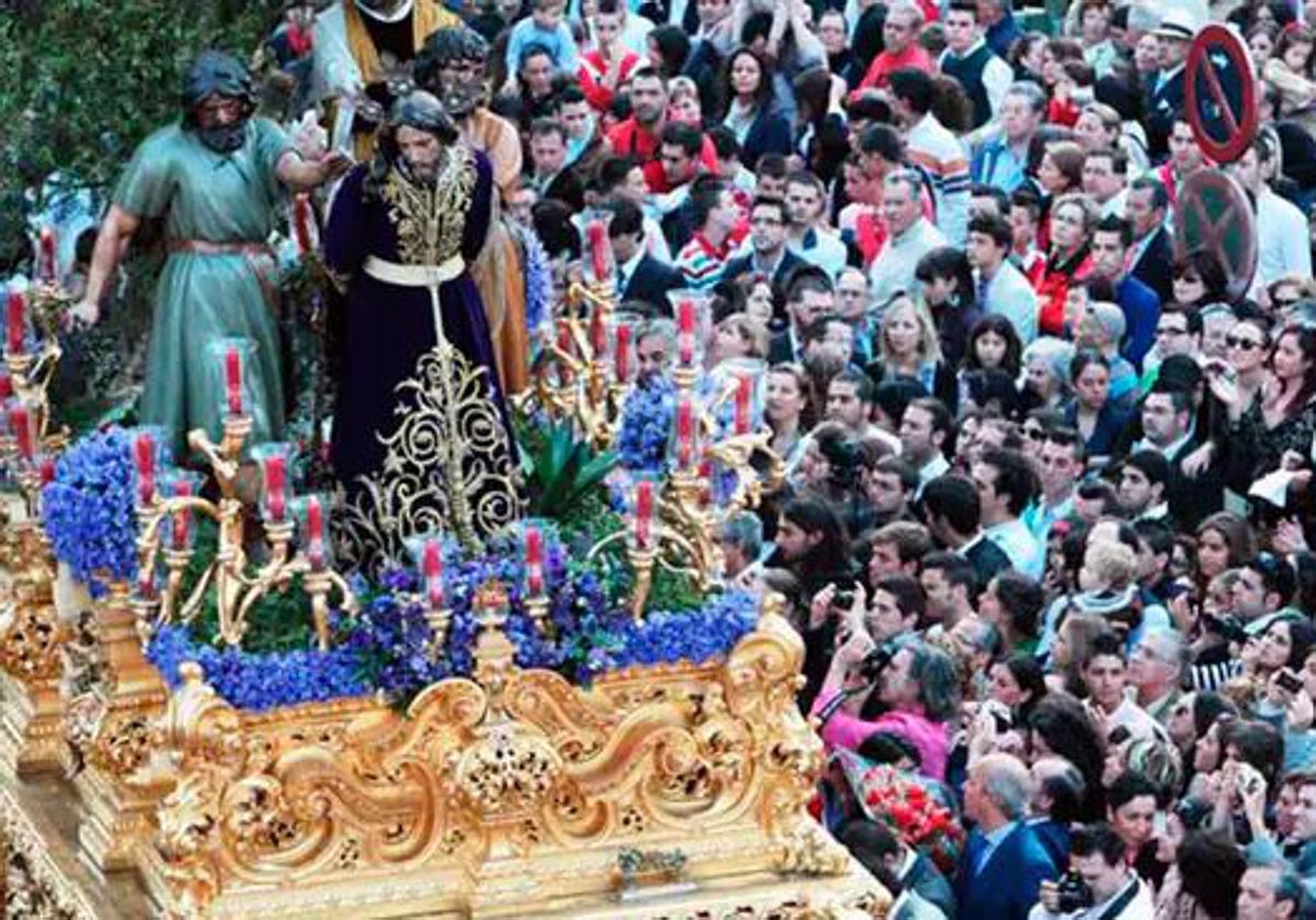 Esta hermandad gaditana se lleva un buen pellizco en el Sorteo de Lotería de Navidad