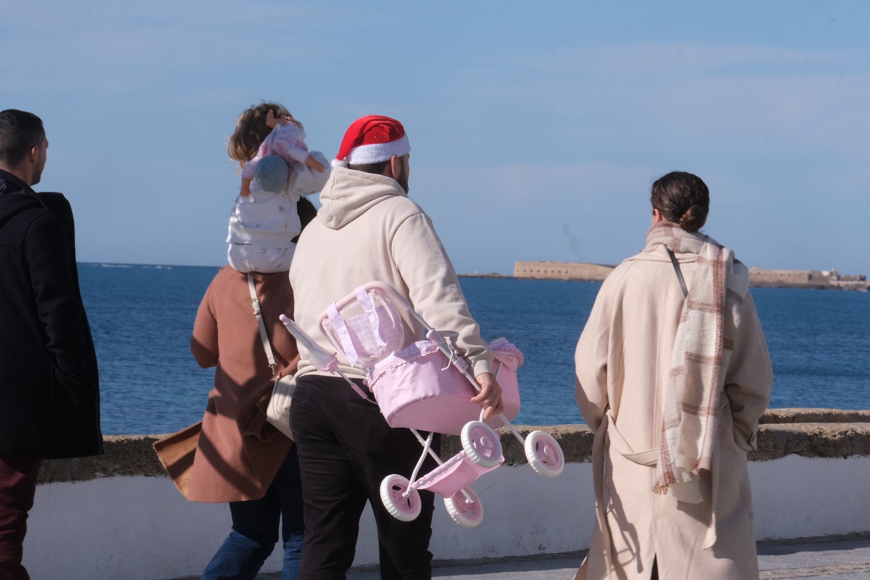 Fotos: Feliz paseo en Cádiz por Navidad