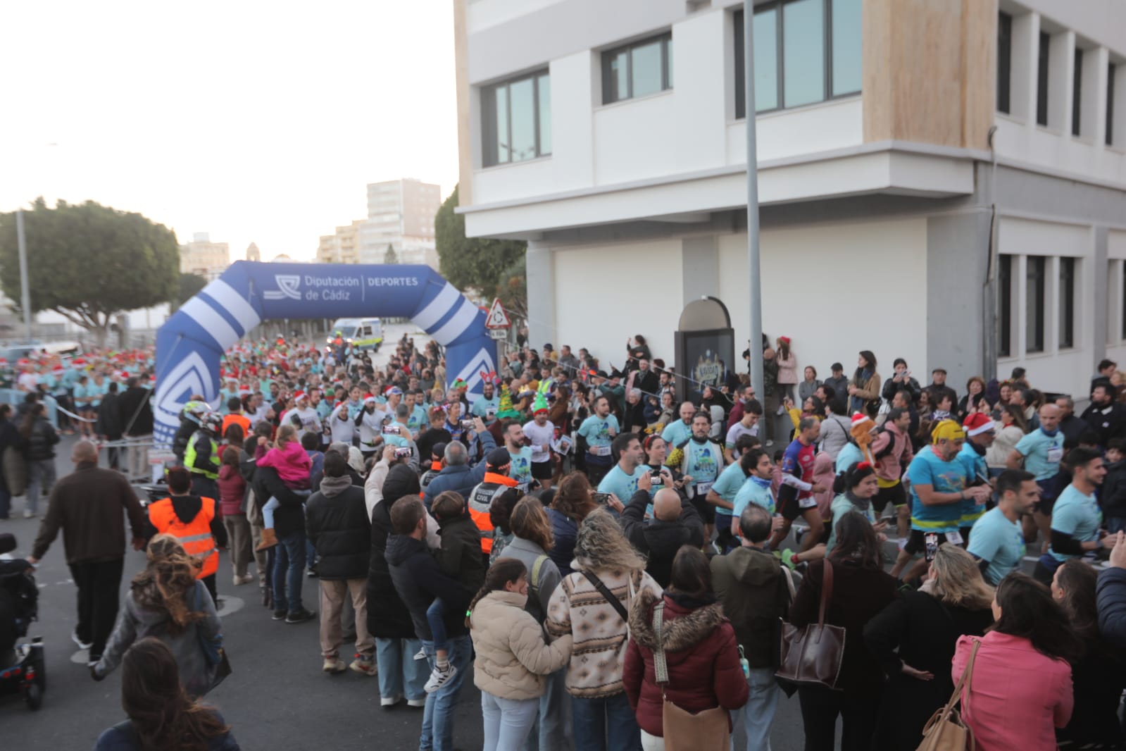 Fotos: Búscate en la VII San Silvestre gaditana 2024