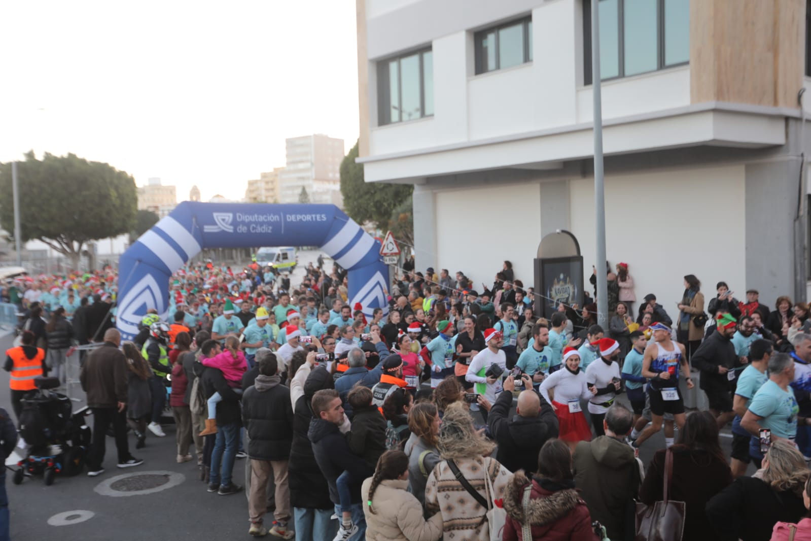 Fotos: Búscate en la VII San Silvestre gaditana 2024