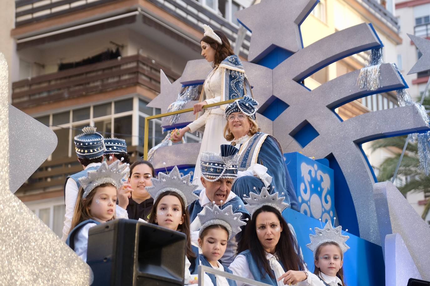 FOTOS: Melchor, Gaspar y Baltasar protagonizan una Cabalgata de cine en Cádiz en 2025