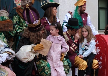 Fotos: Así trabajan los Reyes Magos antes de la Gran Cabalgata de Cádiz