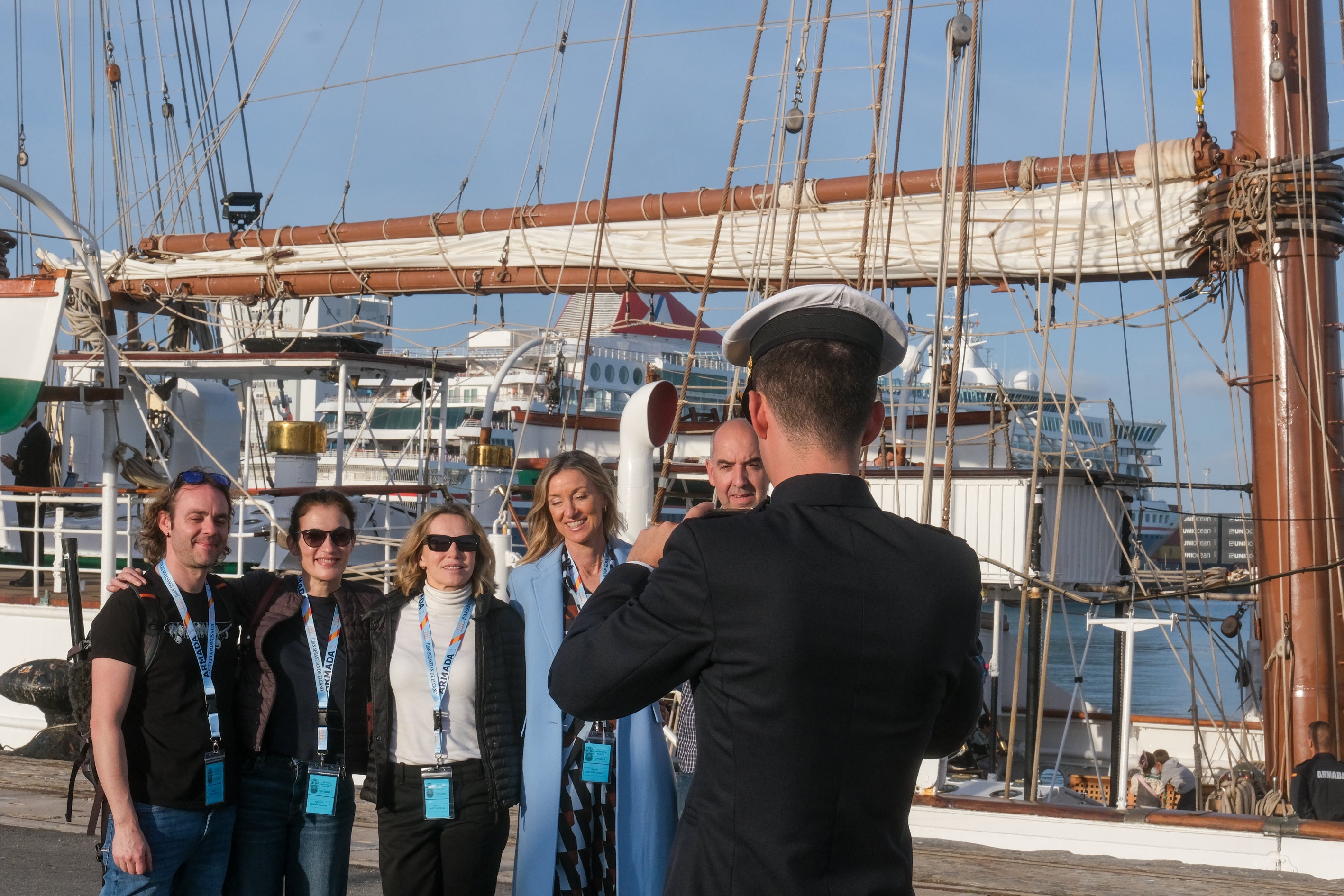 Fotos: Largas colas para poder recorrer Elcano en Cádiz, la casa de la Princesa Leonor los próximos meses