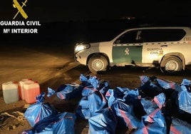 La Audiencia de Cádiz acoge un juicio a 25 acusados de narcotráfico por intentar alijar hachís en Sancti Petri