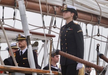 El buque JS Elcano, con la Princesa Leonor a bordo, hace escala en Tenerife