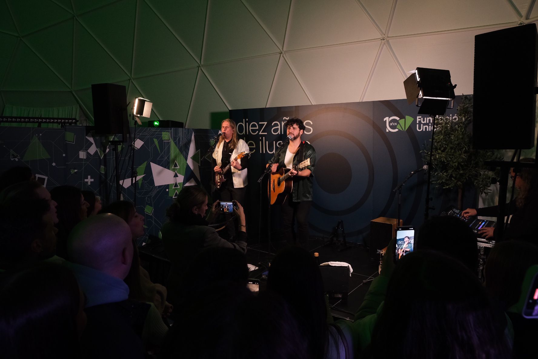 Fotos: Fran Perea, un concierto «entre recuerdos» en el Espacio Fundación Unicaja de Cádiz