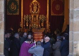 José Ignacio Landaluce:  «Algeciras siempre tendrá en su recuerdo a las víctimas de los atentados del 25-E»