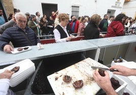 Actuación policial en la Erizada de Cádiz: intervienen más de 100 kilos de erizos y ostiones