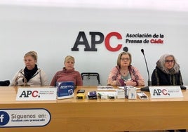 El calvario de las trabajadoras del servicio de ayuda a domicilio de Cádiz: «Trabajo tomando morfina y con muchísimos dolores»