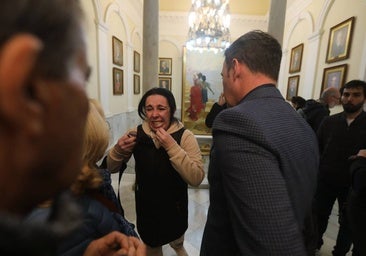 Tensión, recriminaciones y lágrimas en el pleno de vivienda del Ayuntamiento de Cádiz