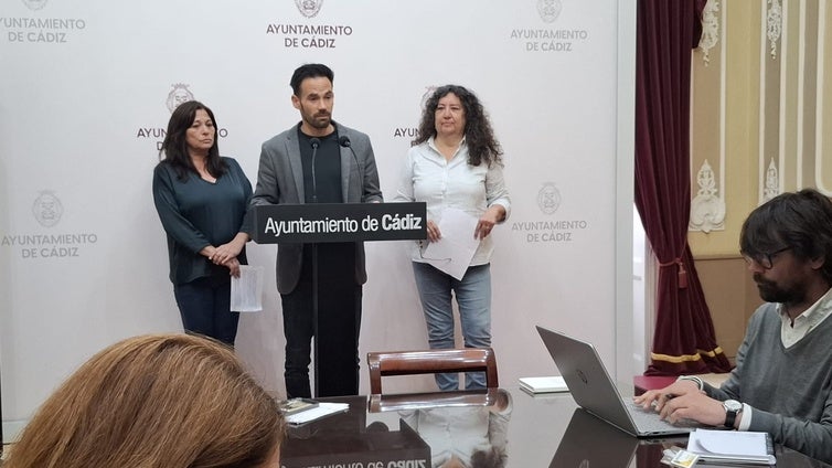 AIG pedirá la modificación de la solicitud para la prestación del servicio de venta ambulante, al excluir a personas procedentes de Servicios Sociales